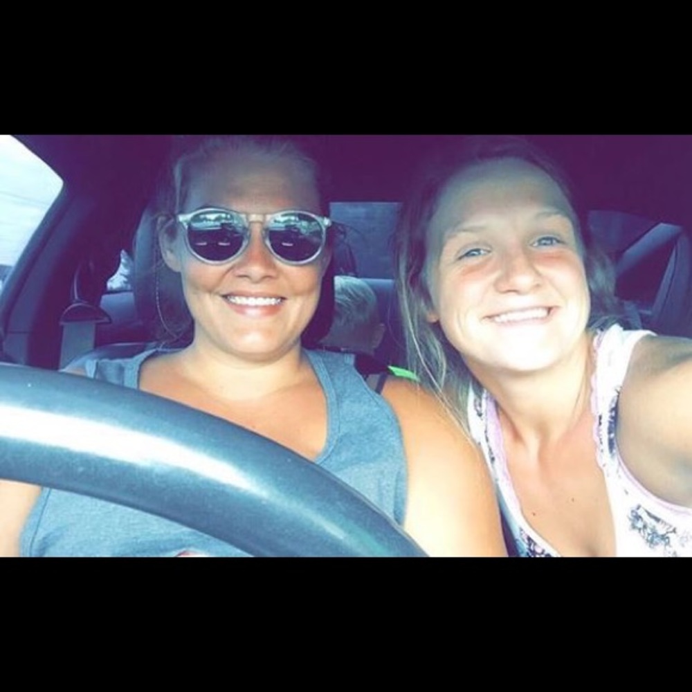 Meet your Posher, Kelsey